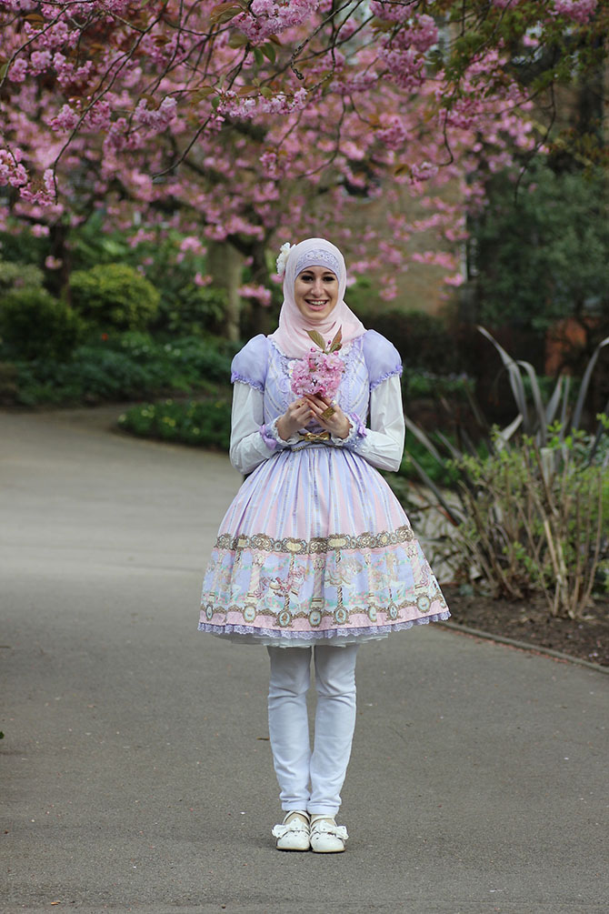 イスラム教徒の女の子の間で「ムスリムロリータ」というファッションスタイルが流行中！