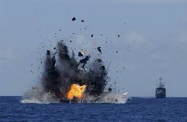 インドネシアやアルゼンチンでは、違法に操業をした中国漁船を爆破して沈没させています。