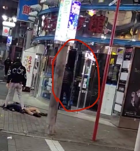 男女平等パンチ！？渋谷のセンター街で男性が女性を殴る動画が炎上！【動画有】